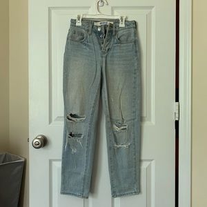 BRANDY MELVILLE distressed mom jeans!